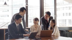 Singapore businesses ramp up international hiring as local talent gap widens Singapore businesses ramp up international hiring as local talent gap widens