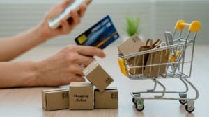 Singapore consumers show growing interest in AI shopping companions Singapore consumers show growing interest in AI shopping companions