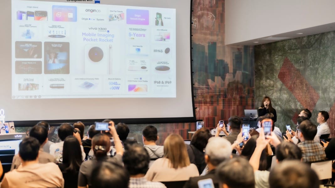 vivo launches X300 series in Singapore with 200 MP ZEISS imaging