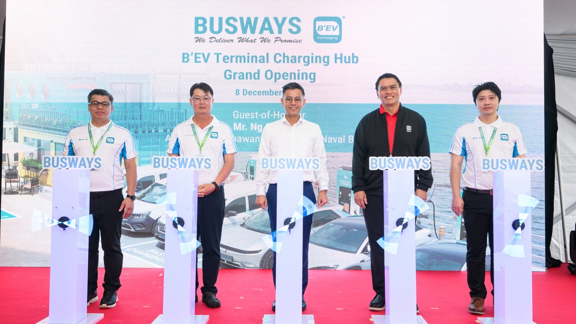 Busways launches ultra-fast charging hub in northern Singapore
