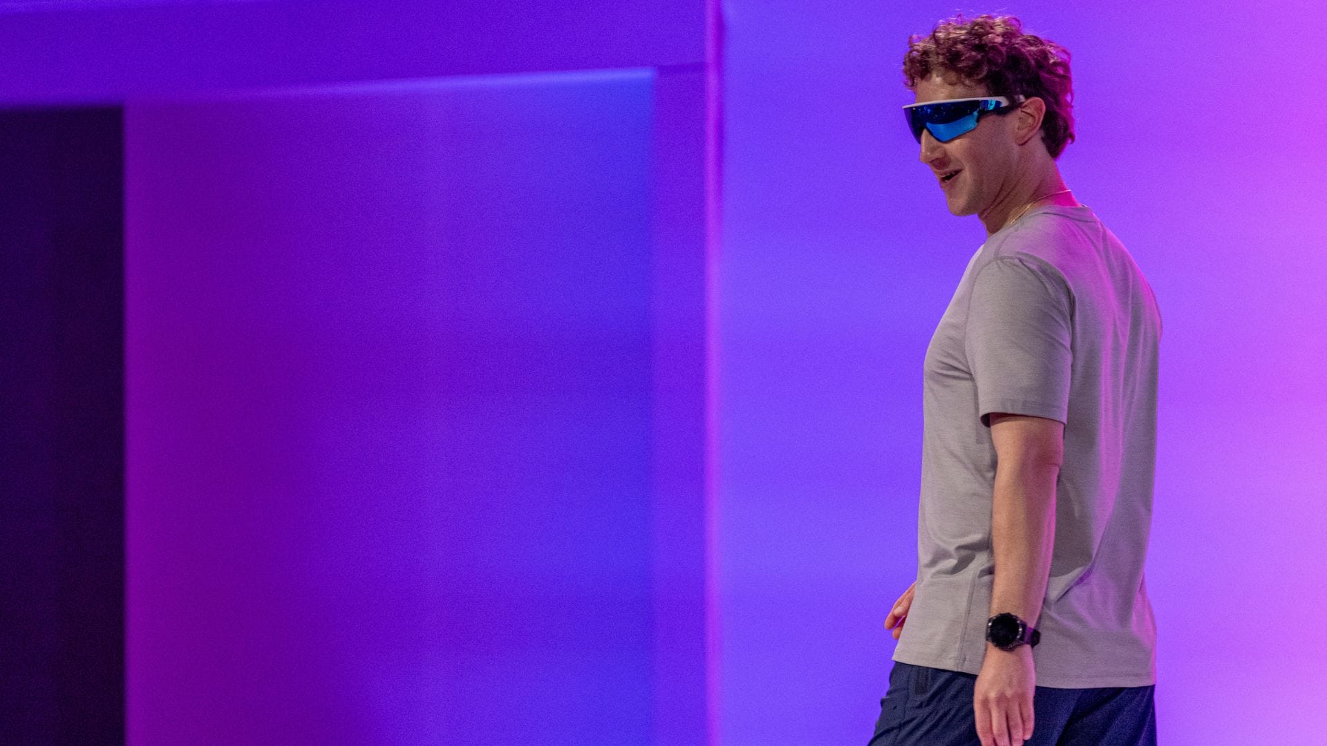 Mark Zuckerberg says Reality Labs losses will ease as Meta shifts focus