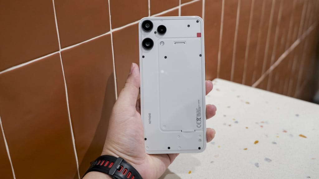 Nothing Phone (3a) Lite review- A design-led budget smartphone - 2