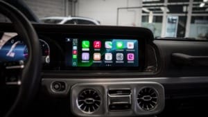 Apple plans to open CarPlay to third-party AI assistants, report says Apple plans to open CarPlay to third-party AI assistants, report says