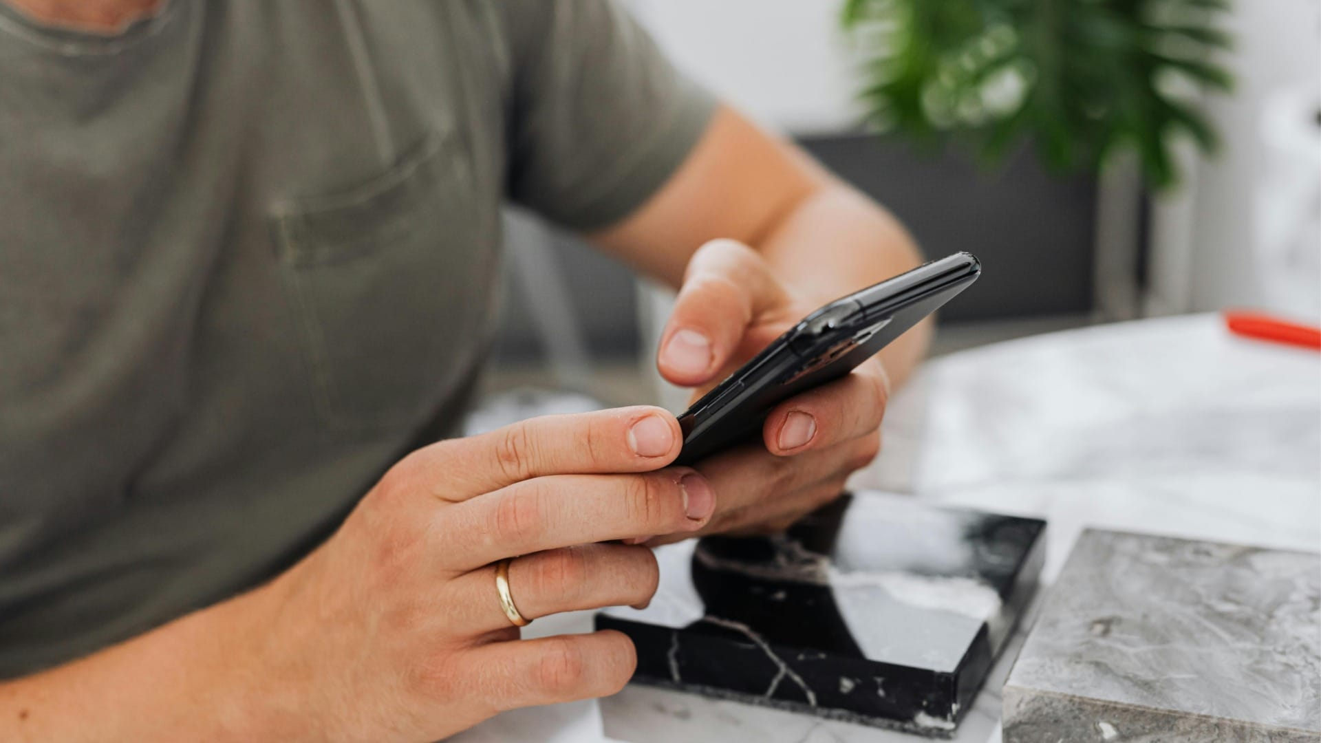 Mintegral and Insightrackr outline 2026 trends shaping non-gaming app growth