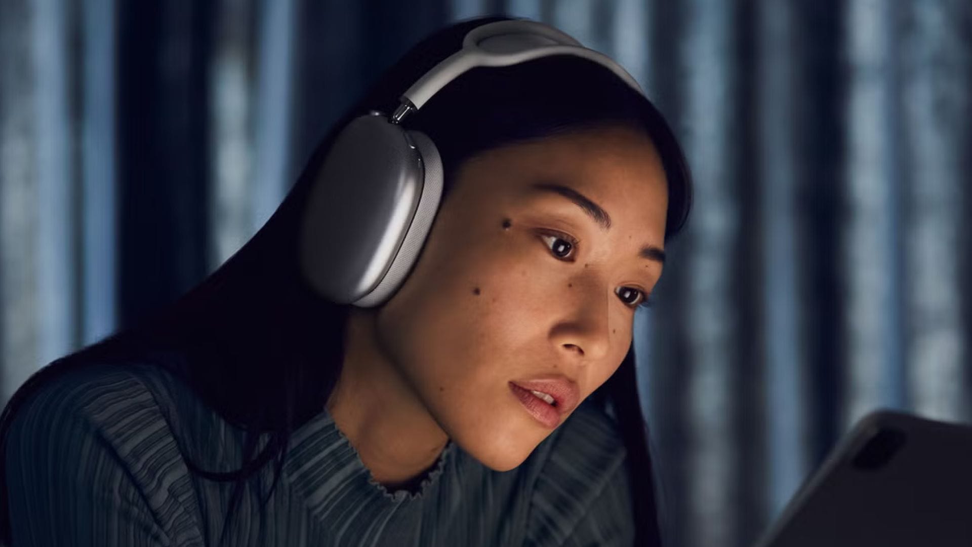 Apple announces AirPods Max 2 with improved noise cancellation and H2 chip