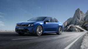 BMW unveils new i3 electric saloon with extended range and performance BMW unveils new i3 electric saloon with extended range and performance