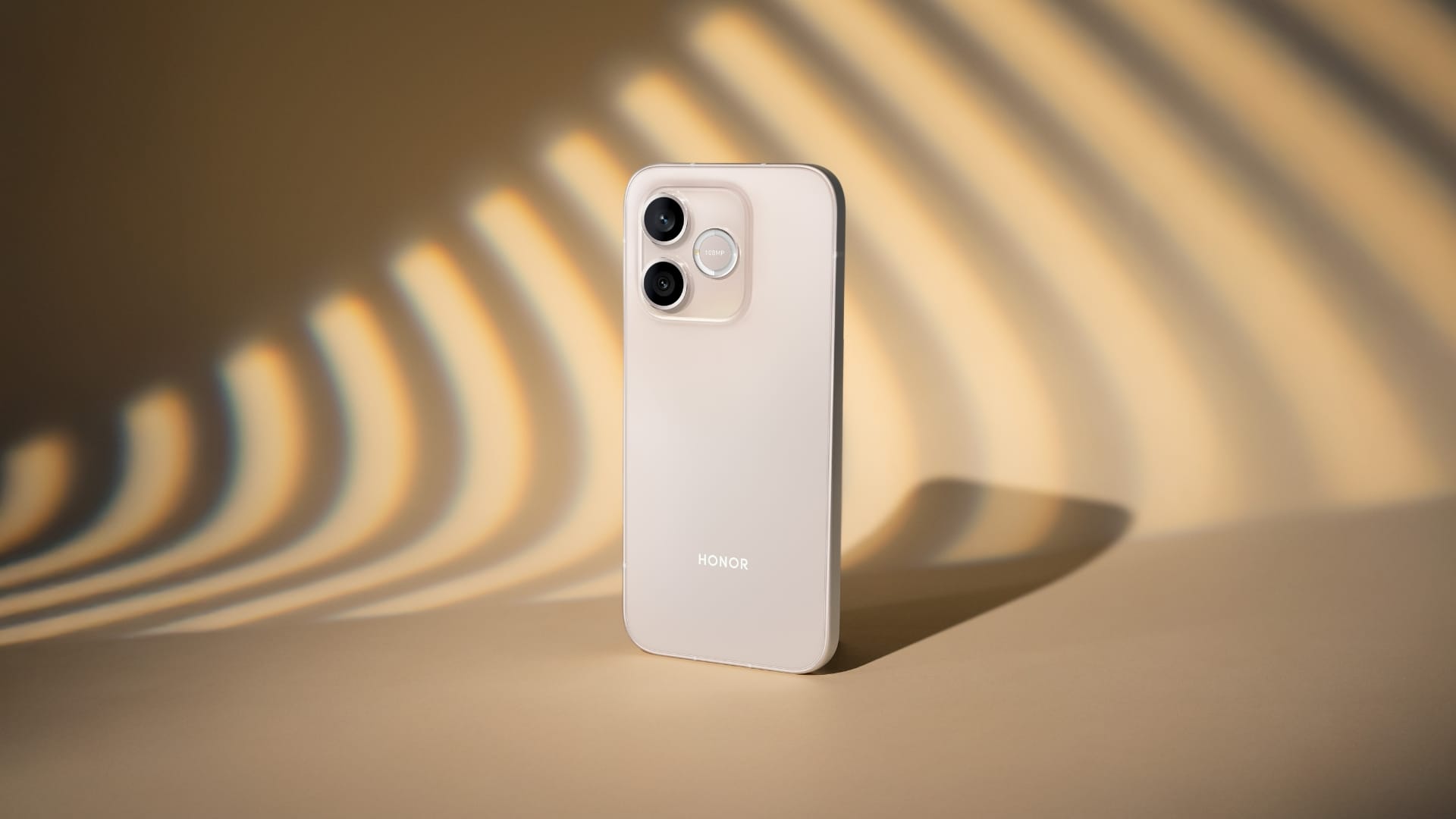 HONOR launches 600 Lite in Singapore targeting mid-range smartphone buyers
