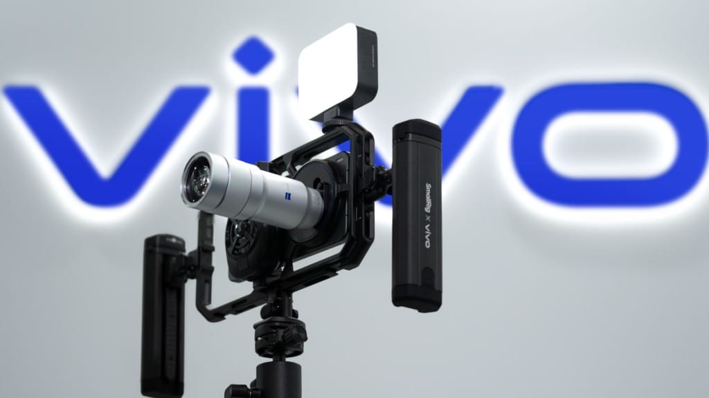 Vivo unveils X300 Ultra with 400mm Zeiss telephoto lens for global markets Vivo unveils X300 Ultra with 400mm Zeiss telephoto lens for global markets