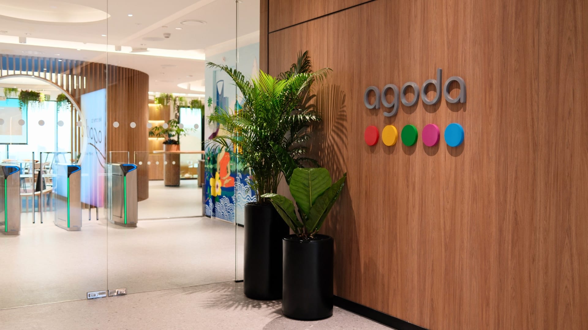 Agoda consolidates APAC operations into new Bangkok tech hub