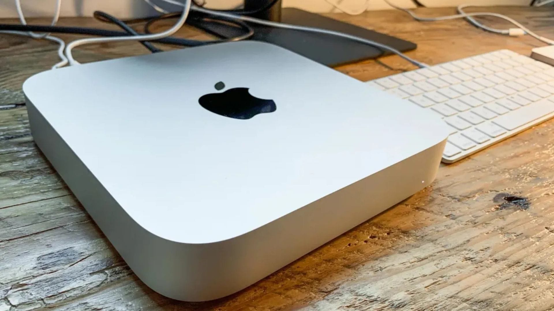 Base model Mac mini runs out of stock worldwide amid memory shortage