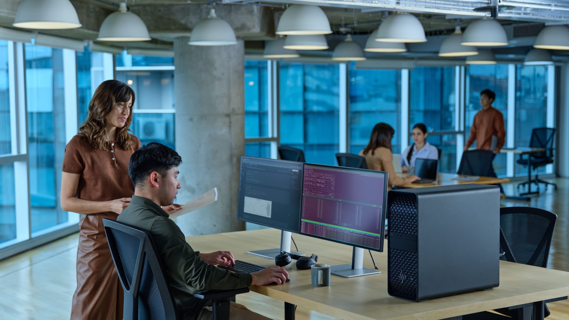 HP connects AI PCs, print and startup pilots in workplace portfolio