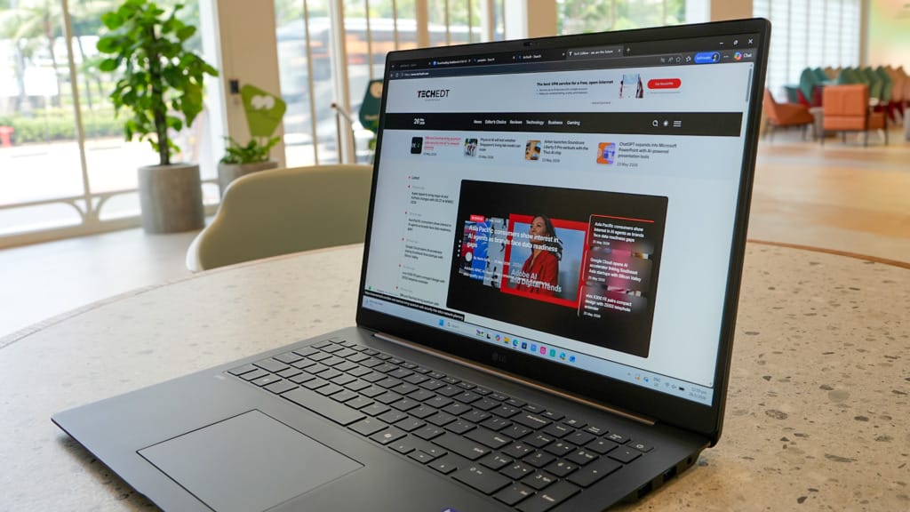 LG gram Pro AI review - A larger workspace without the usual weight - 8
