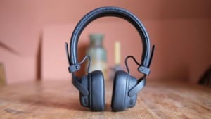 Marshall launches affordable on-ear headphones with active noise cancellation Marshall launches affordable on-ear headphones with active noise cancellation