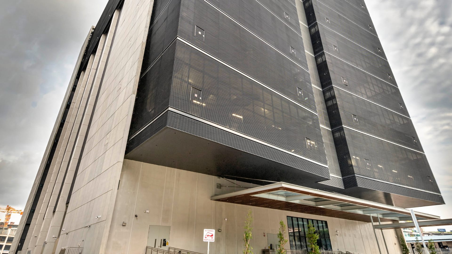 Equinix and Cisco bring secure AI infrastructure to Singapore data centres