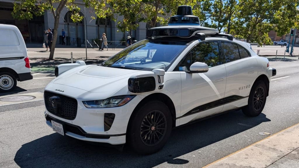 Waymo develops a virtual human driver to improve robotaxi safety Waymo develops a virtual human driver to improve robotaxi safety