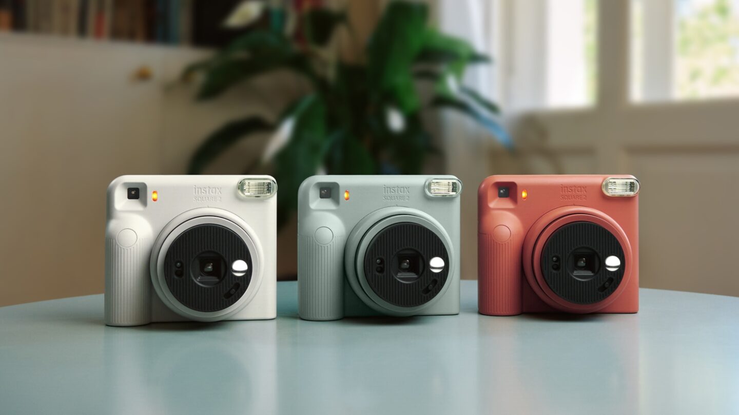 Fujifilm instax SQUARE 2 adds landscape shooting and physical colour filters
